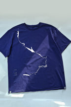 Tričko s potlačou „Rieka Dneper s názvami ukrajinských miest“ od značky SomeUrbanMonk