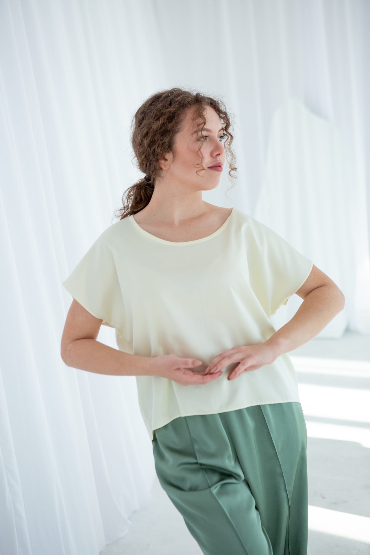 Шовковий топ Luiza від FAYNA