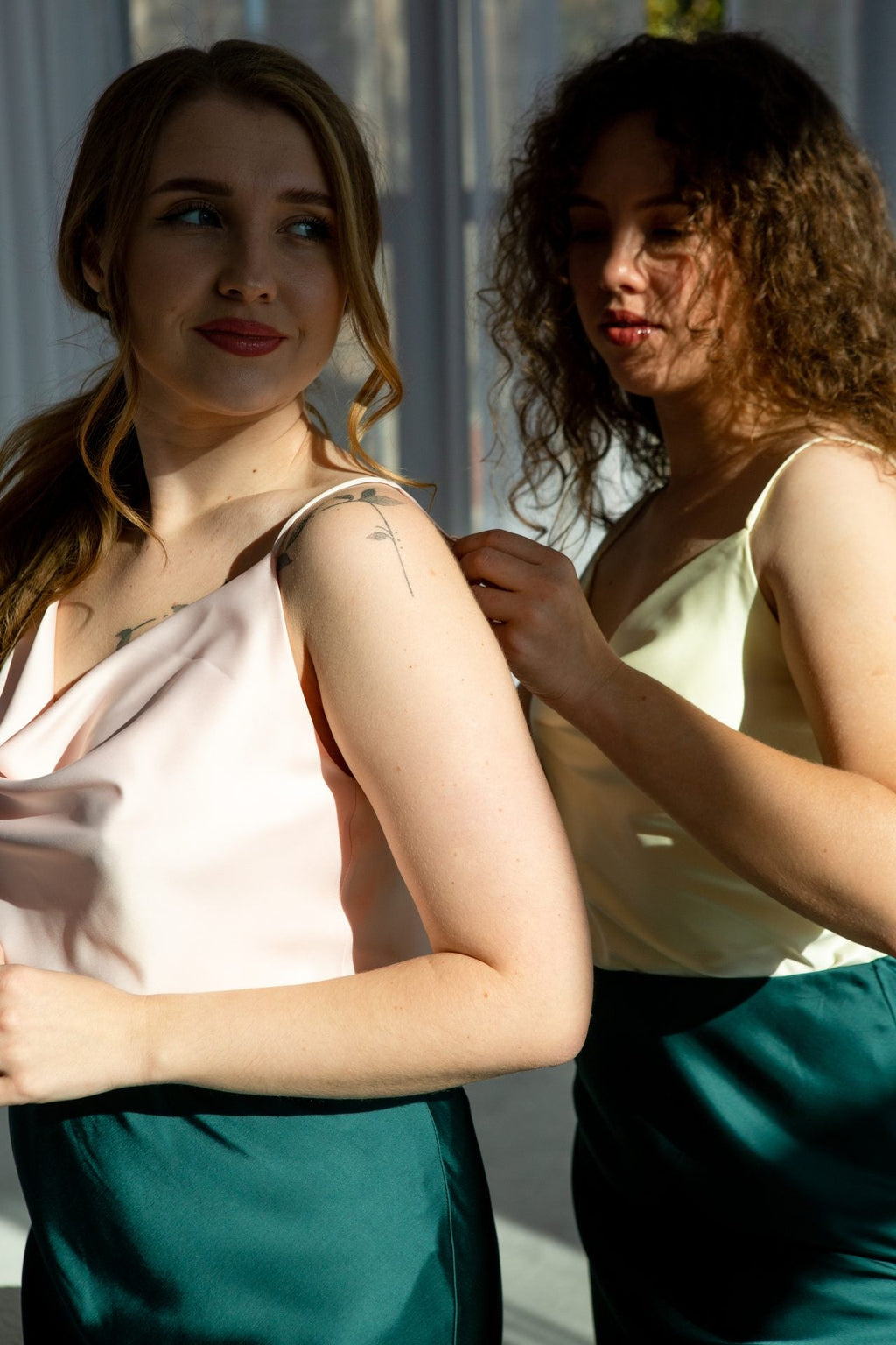 Шовковий топ Iren від FAYNA