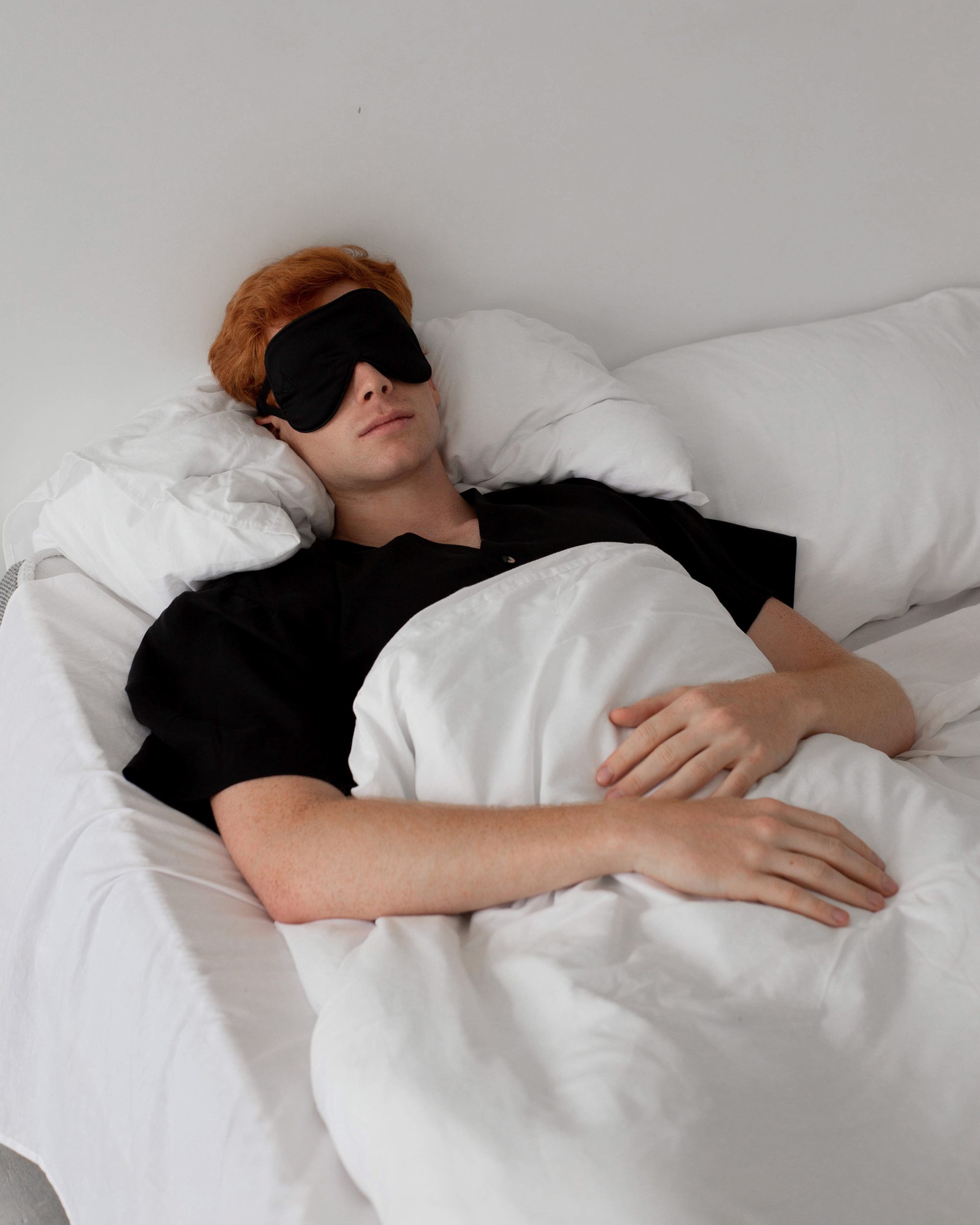 Шовкова маска для сну від ANMIREPOSE