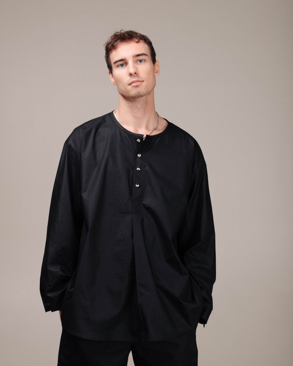 Сорочка оверсайз бавовняна від ANMIREPOSE