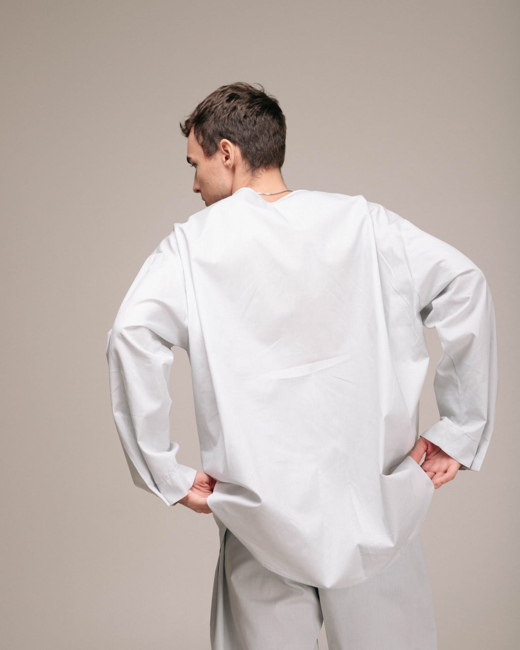 Сорочка оверсайз бавовняна від ANMIREPOSE