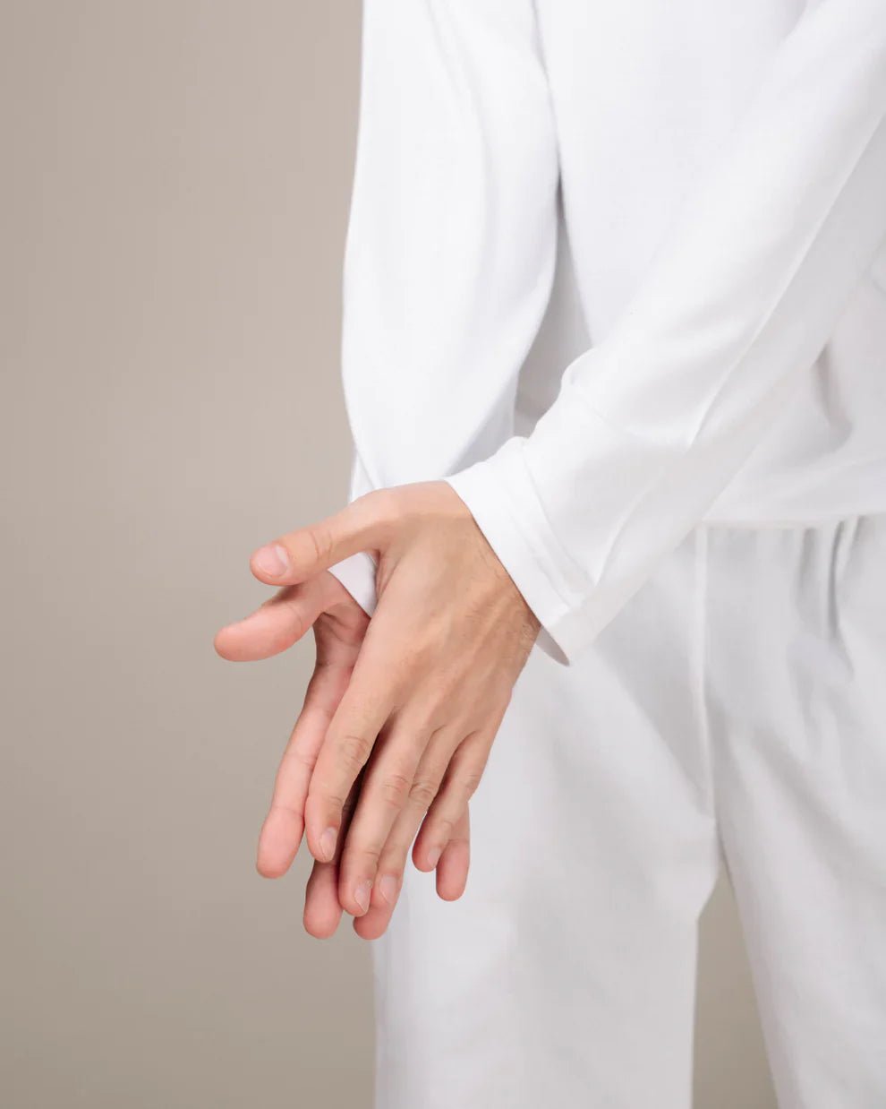 Мʼякий чоловічий лонг від ANMIREPOSE