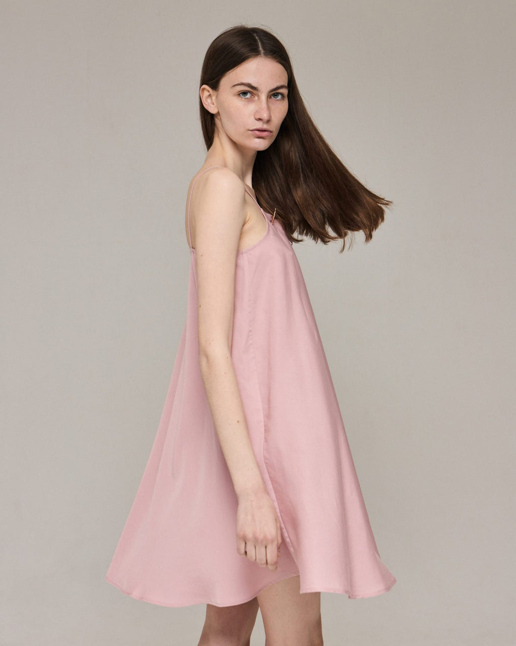 Сукня міні з евкаліпту від ANMIREPOSE