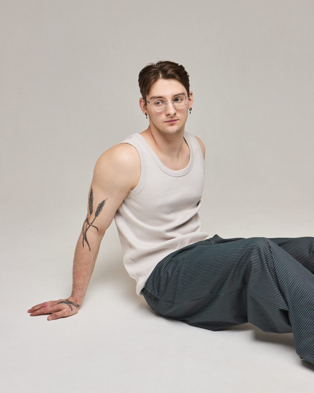 Майка чоловіча в рубчик від ANMIREPOSE