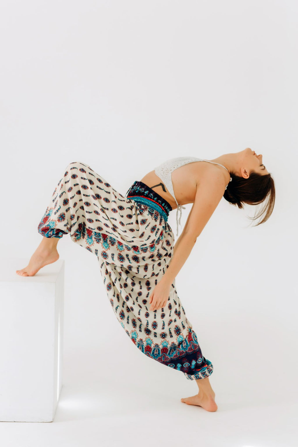 Unisex nohavice Aladdin's "Paisley" tyrkysovo-granátovej farby od RAO