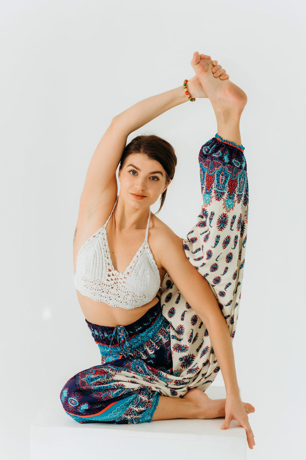 Unisex nohavice Aladdin's "Paisley" tyrkysovo-granátovej farby od RAO