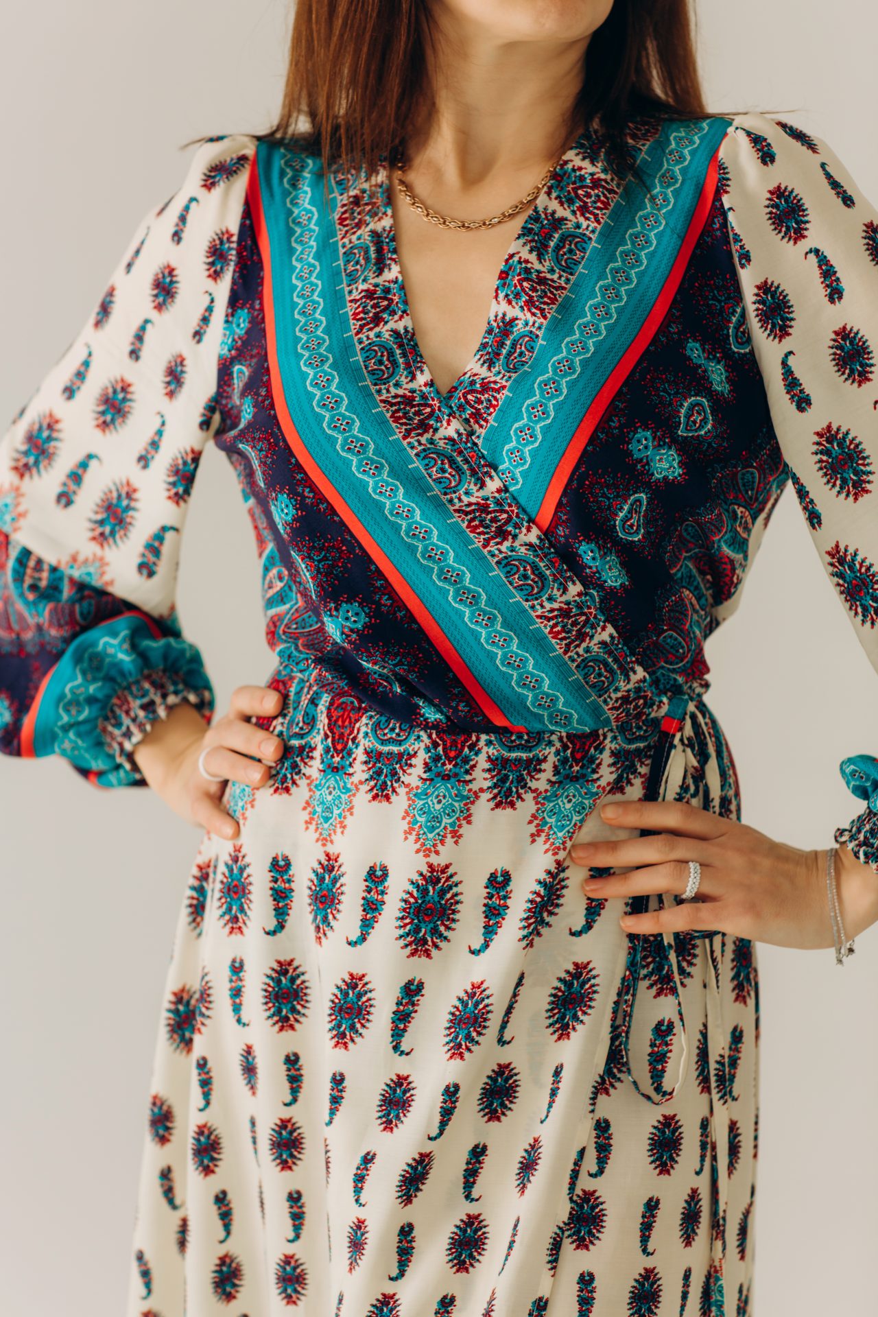 Dlhé šaty s vôňou "Ľahký vánok" RAO