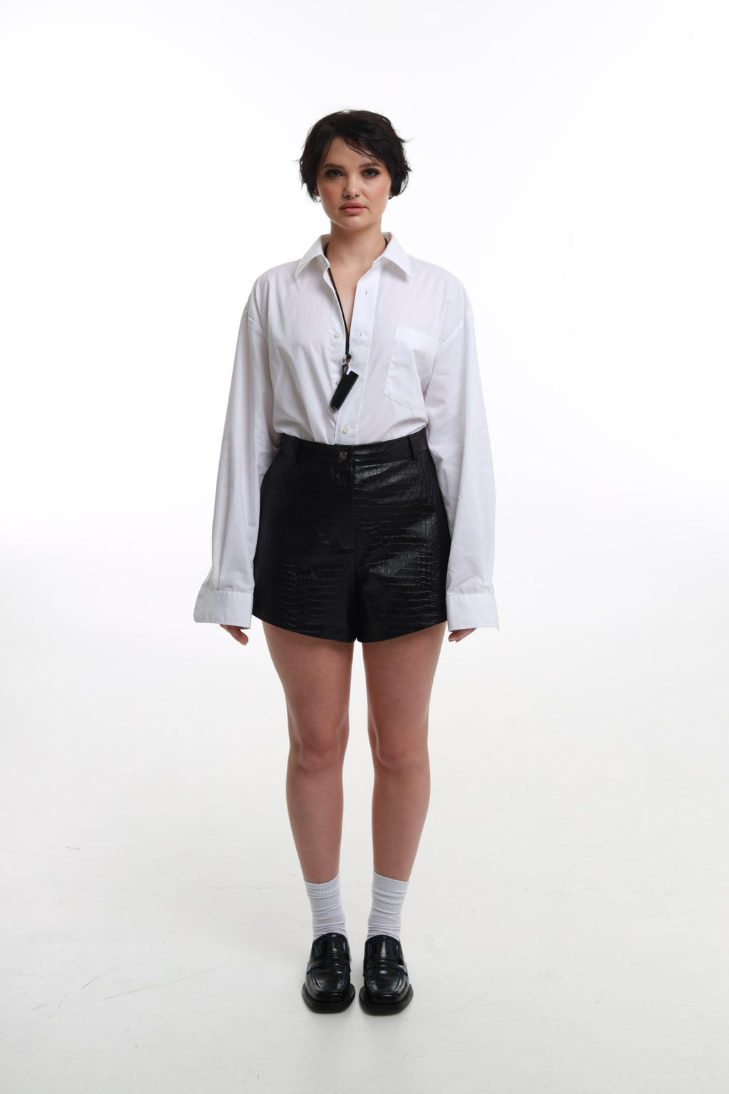 Шорти синтетична шкіра чорні BRU