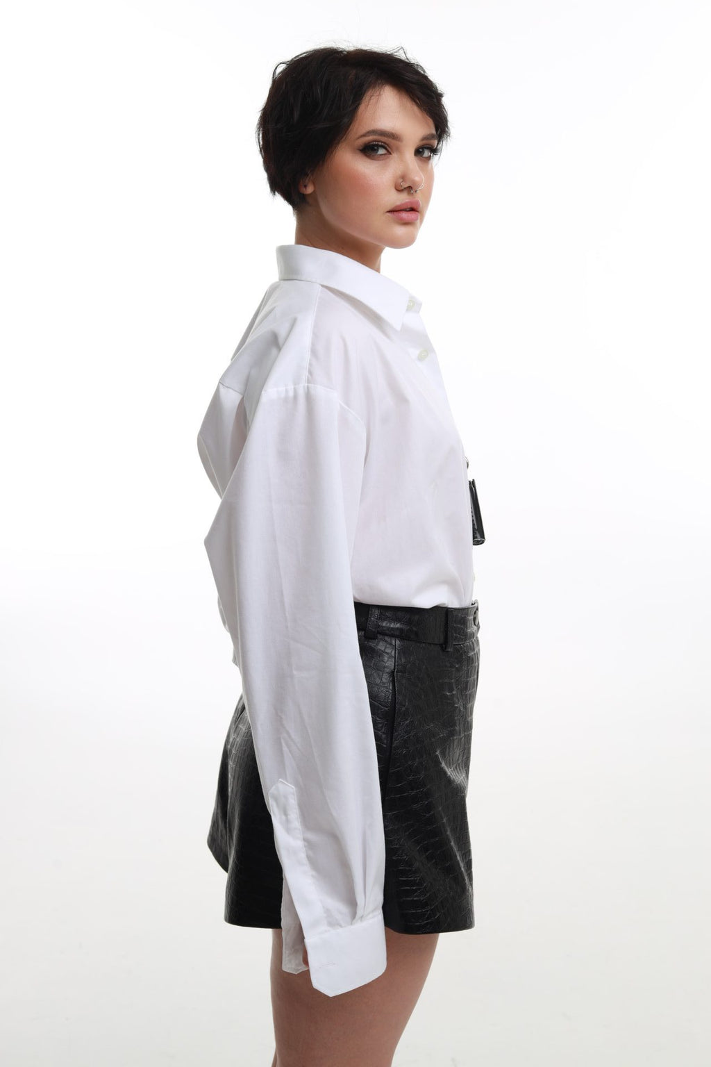 Шорти синтетична шкіра чорні BRU