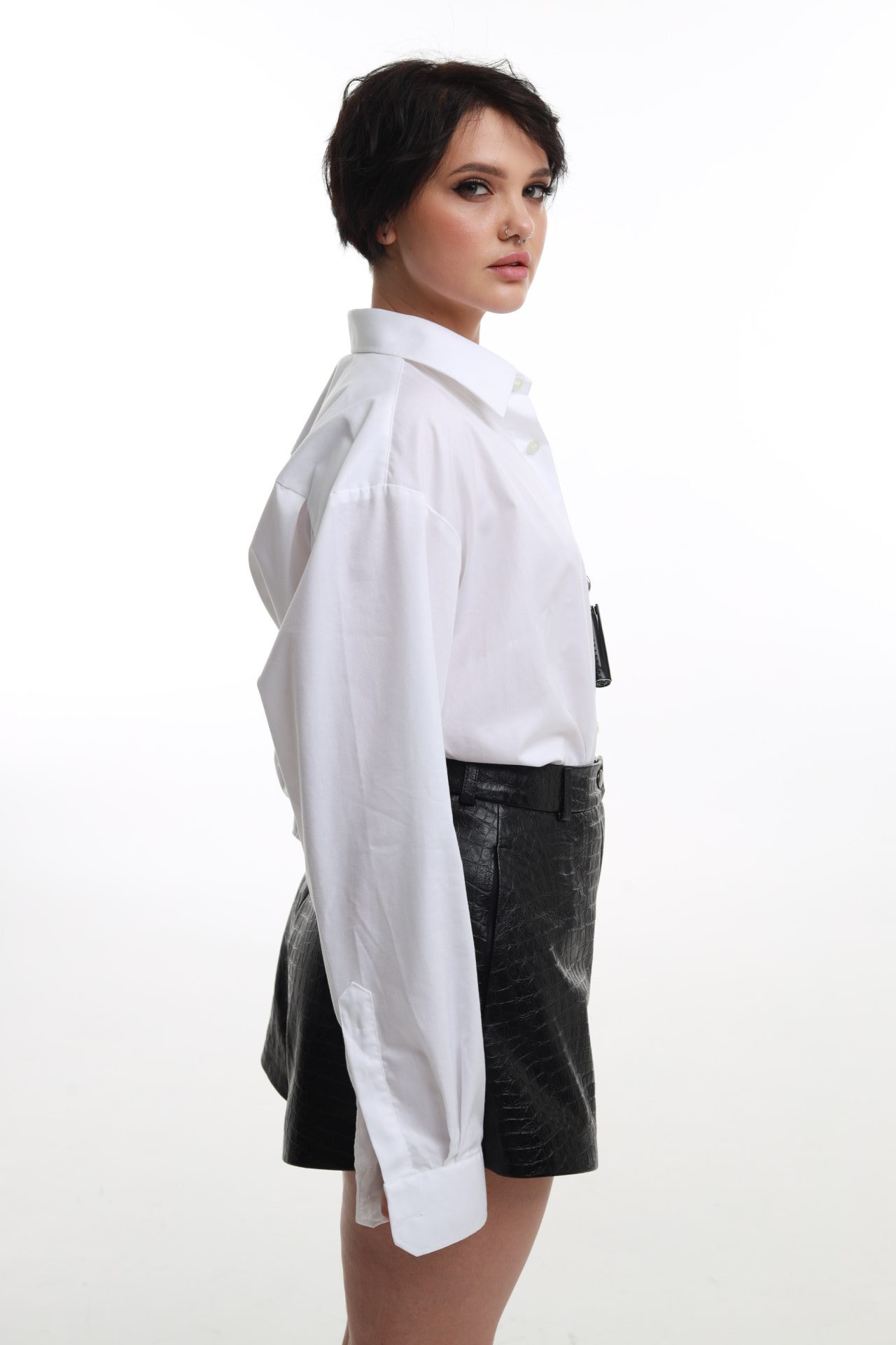 Шорти синтетична шкіра чорні BRU