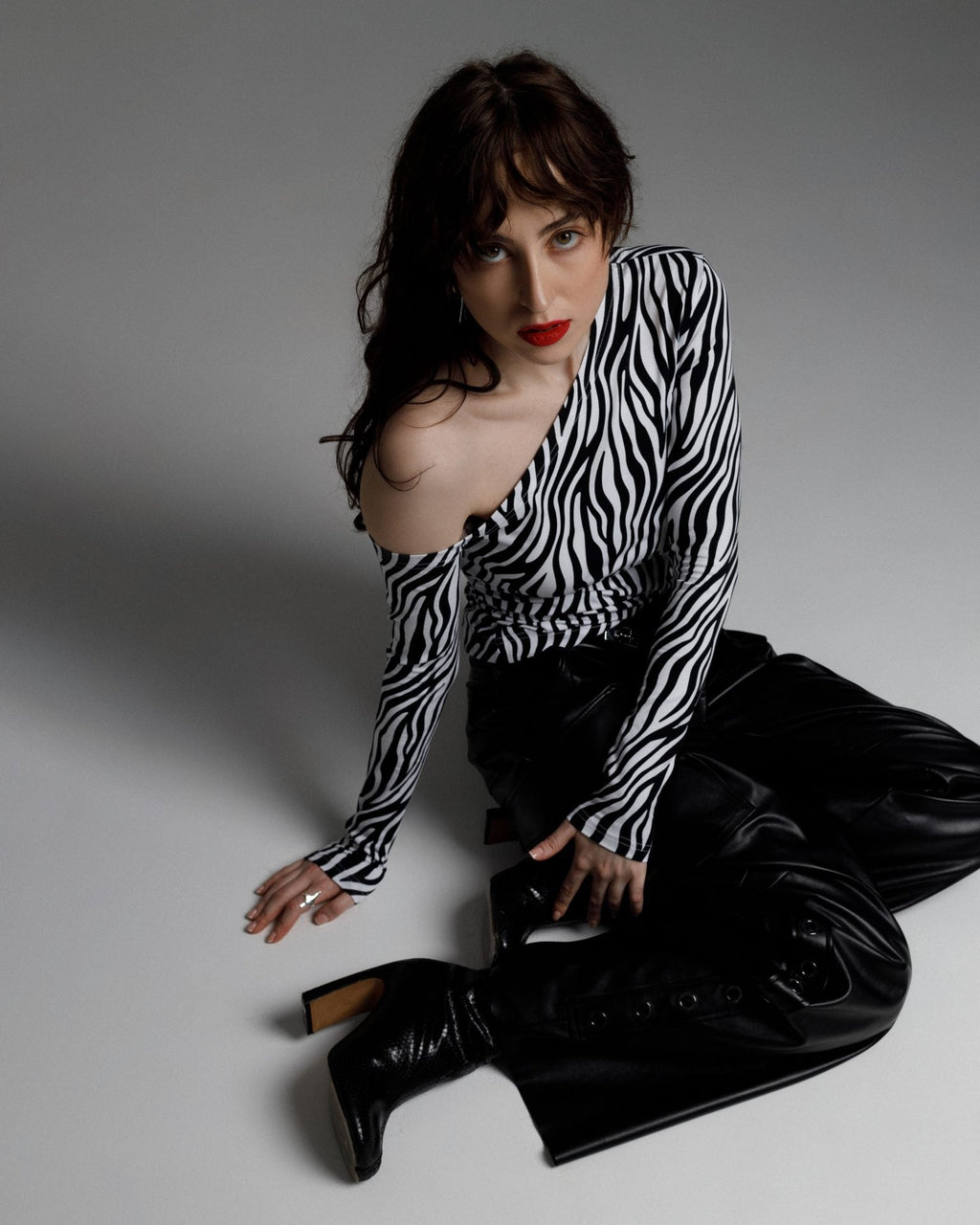 Dlhý rukáv, predĺžený, v 4 farbách BRU