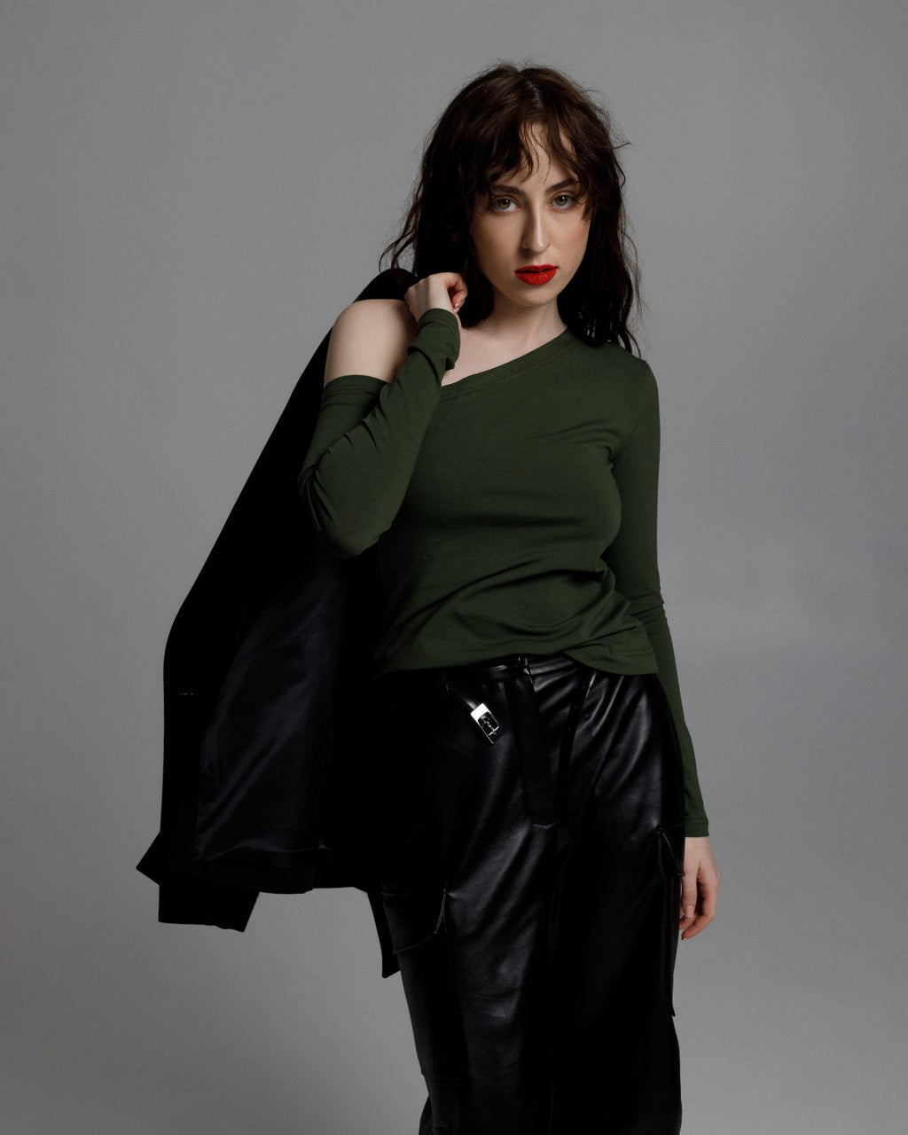 Dlhý rukáv, predĺžený, v 4 farbách BRU