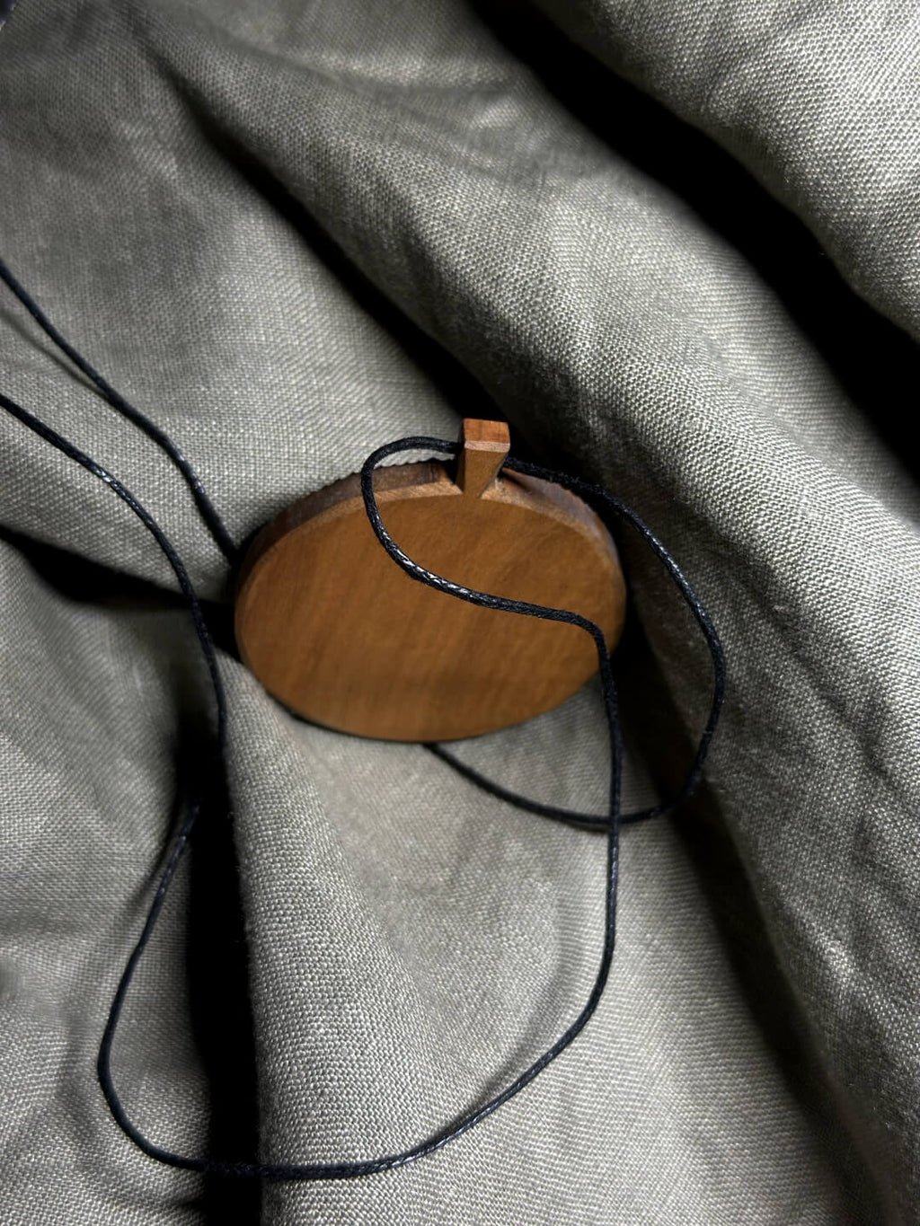 Підвіска Збережи Себе від SAVE yourself