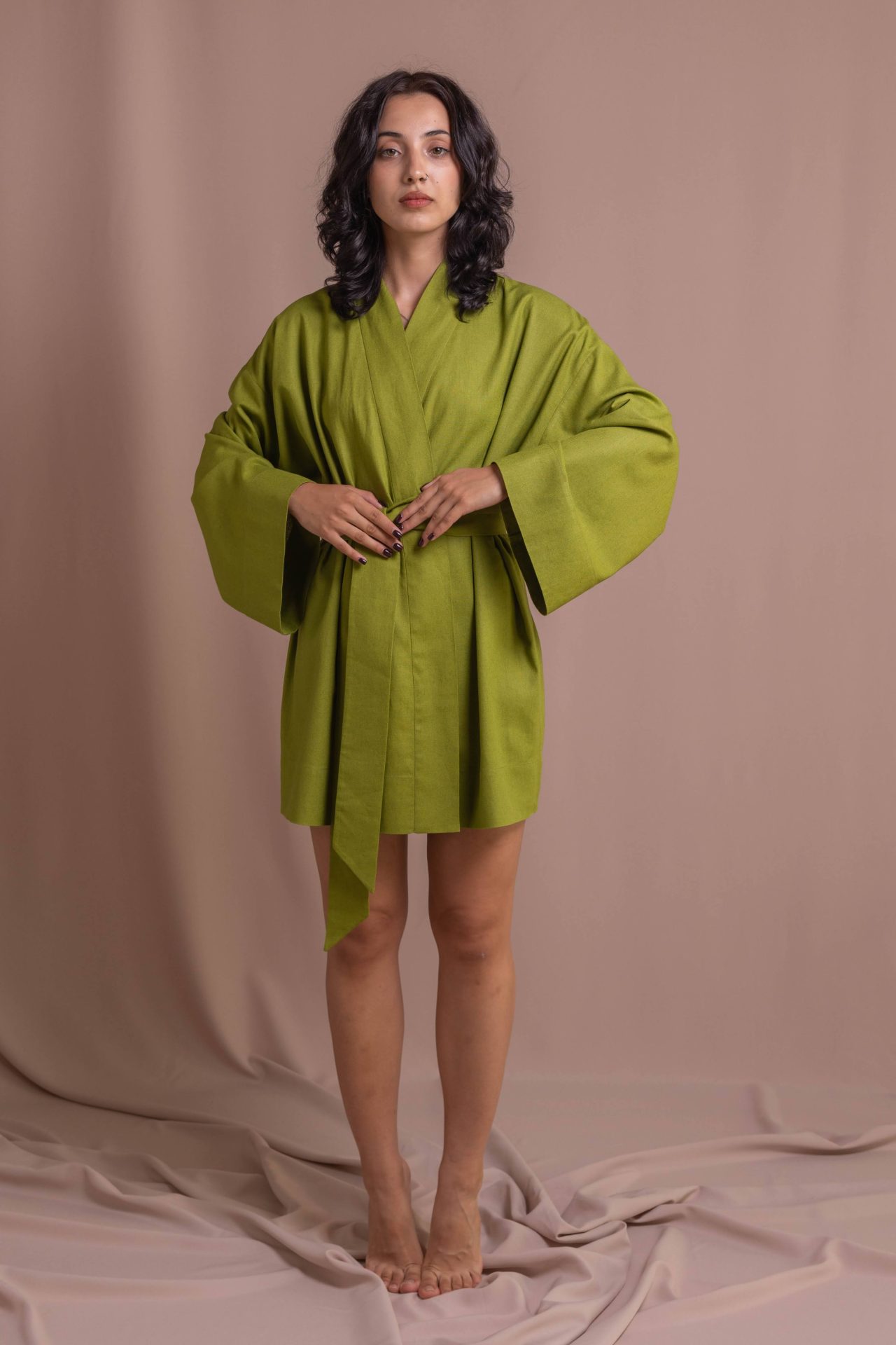 Сукня-кімоно з кропиви, колір оливковий від VIRA APPAREL