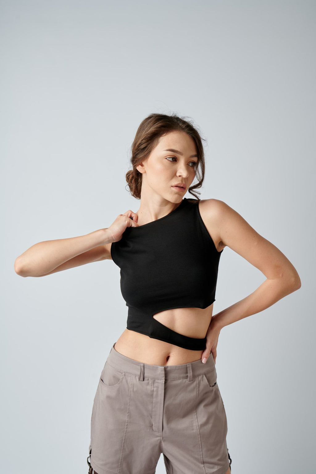 Топ асиметричний, 8 кольорів BRU