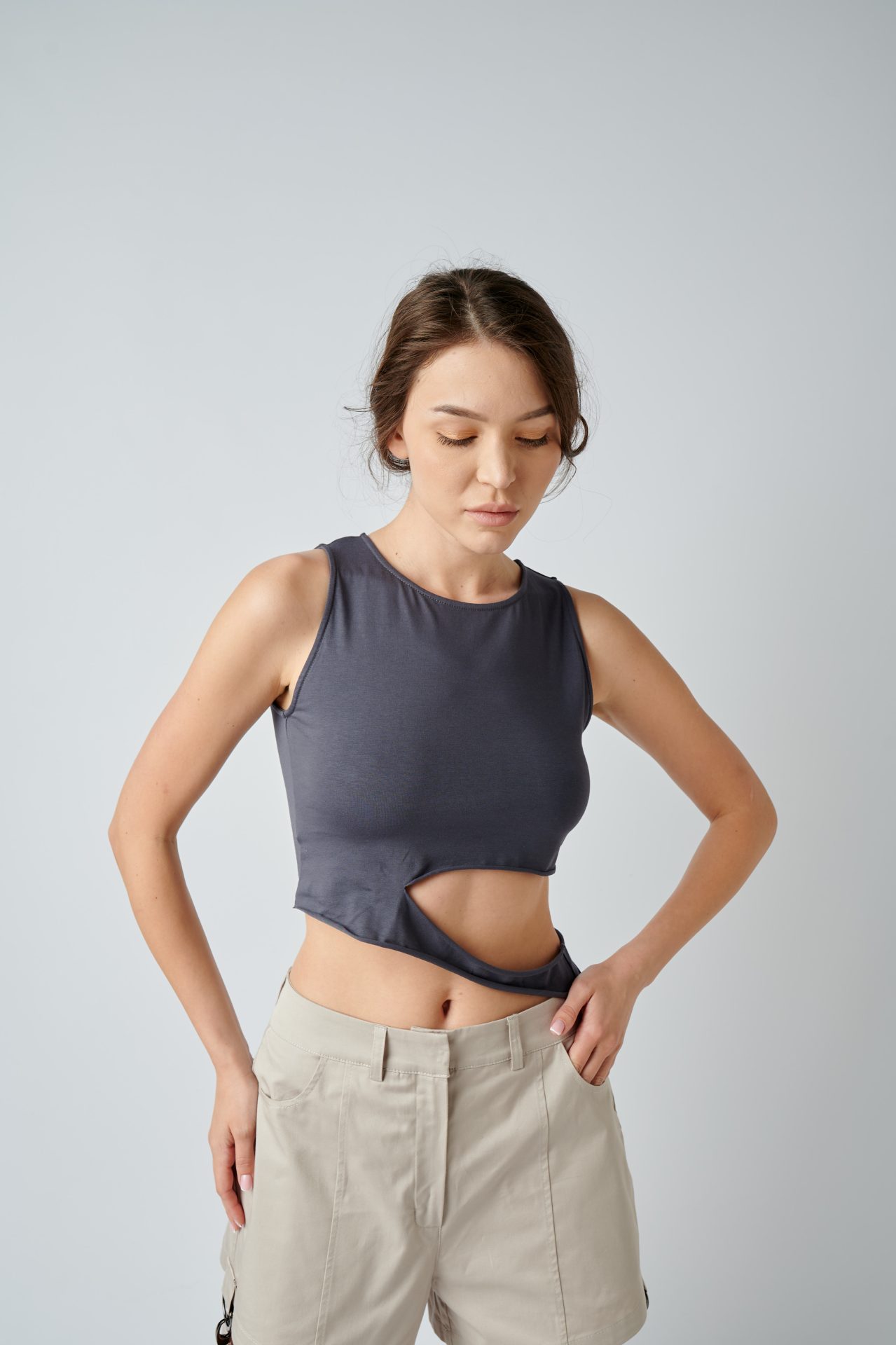 Топ асиметричний, 8 кольорів BRU