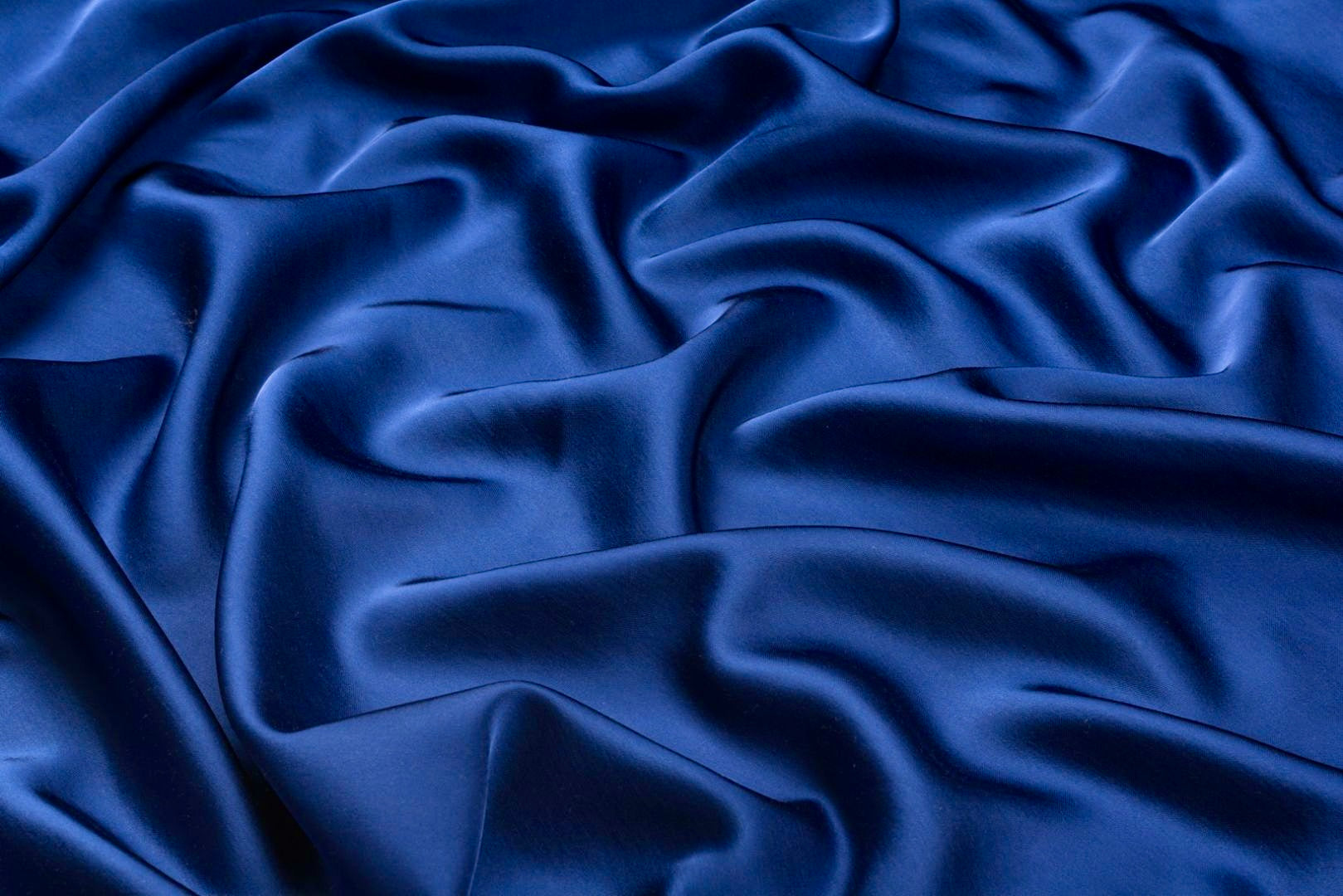 Шовкова спідниця Fayna Міді від FAYNA