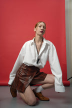 Hnedá sukňa zo syntetickej kože BRU