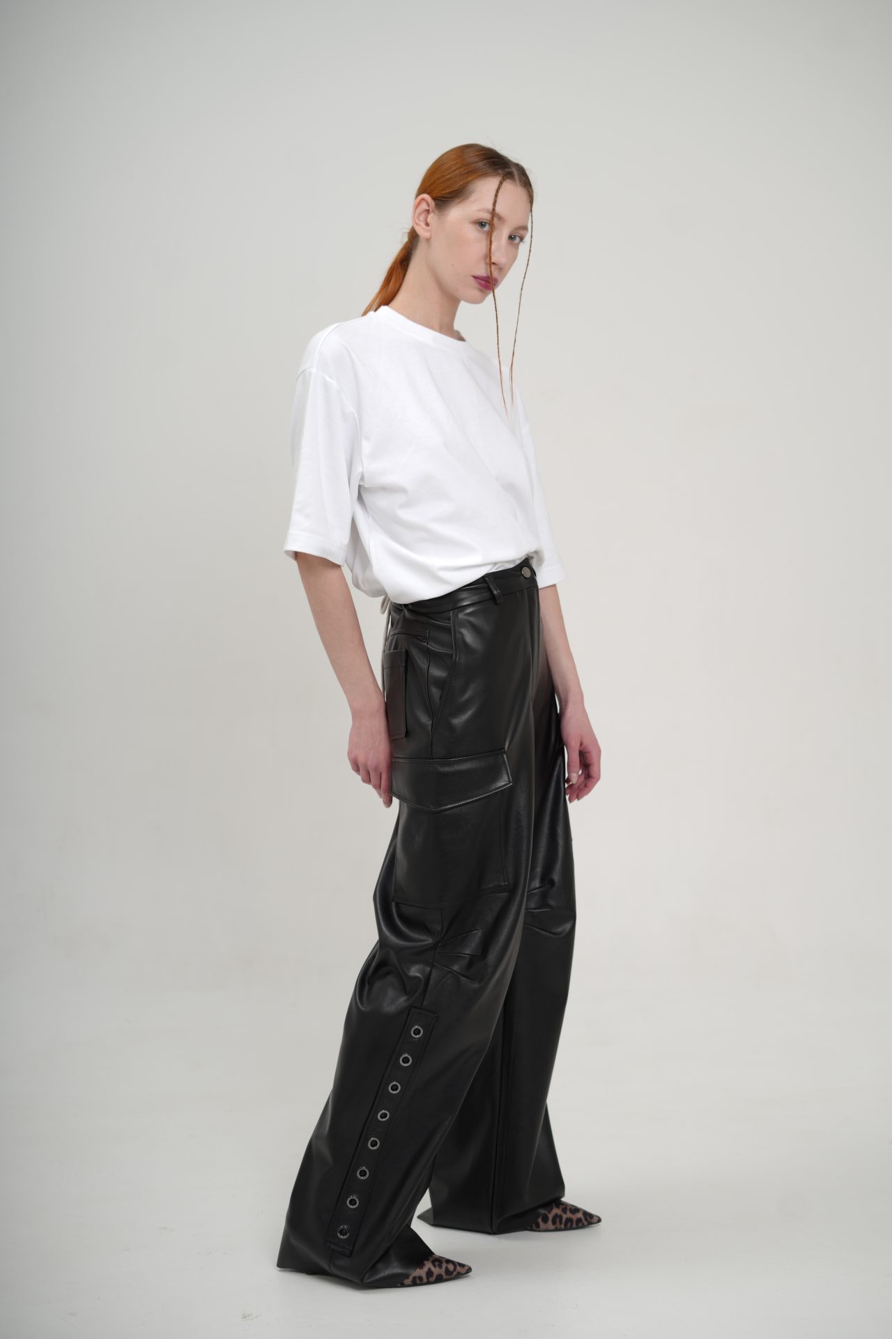 Cargo čierna syntetická koža BRU