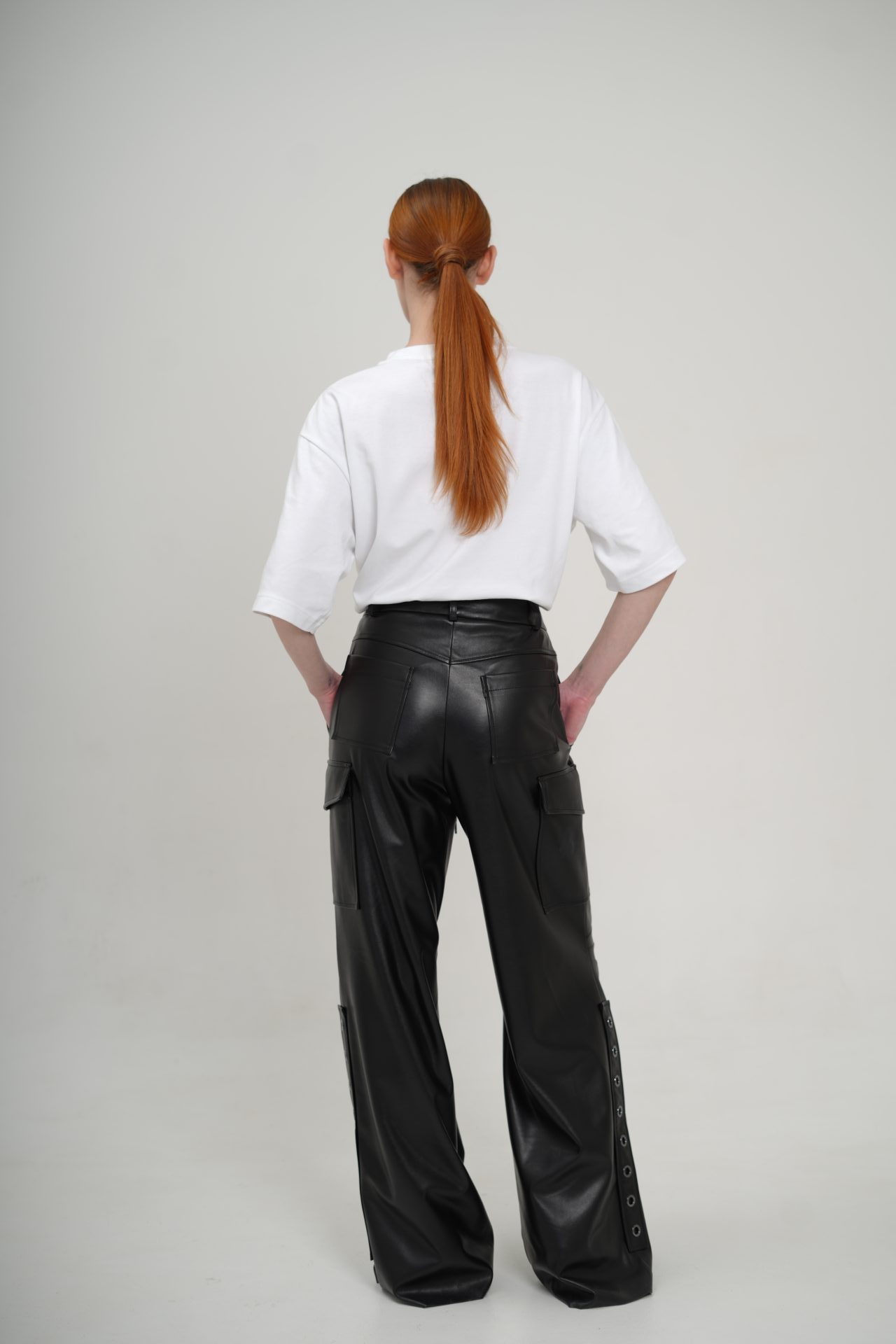 Cargo čierna syntetická koža BRU