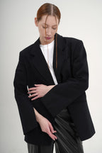 Bunda s rozparkami na rukávoch, čierna BRU