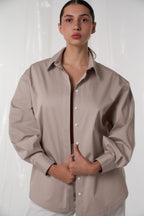 Сорочка з прихованими розрізами на рукавах (3 кольори) BRU