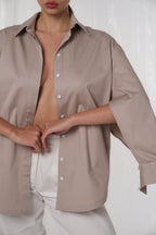 Сорочка з прихованими розрізами на рукавах (3 кольори) BRU