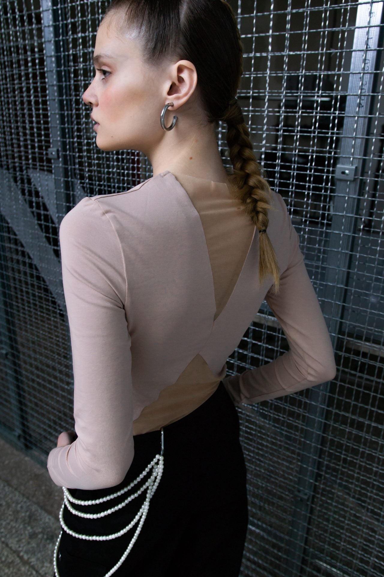 Лонгслів з сіткою на спинці BRU