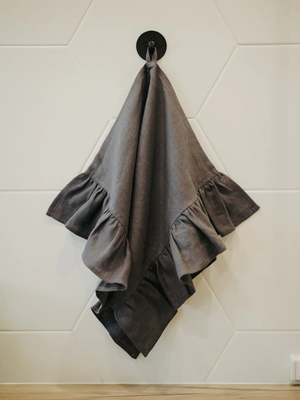 Рушник кухонний з льону з рюшами від SAVE yourself