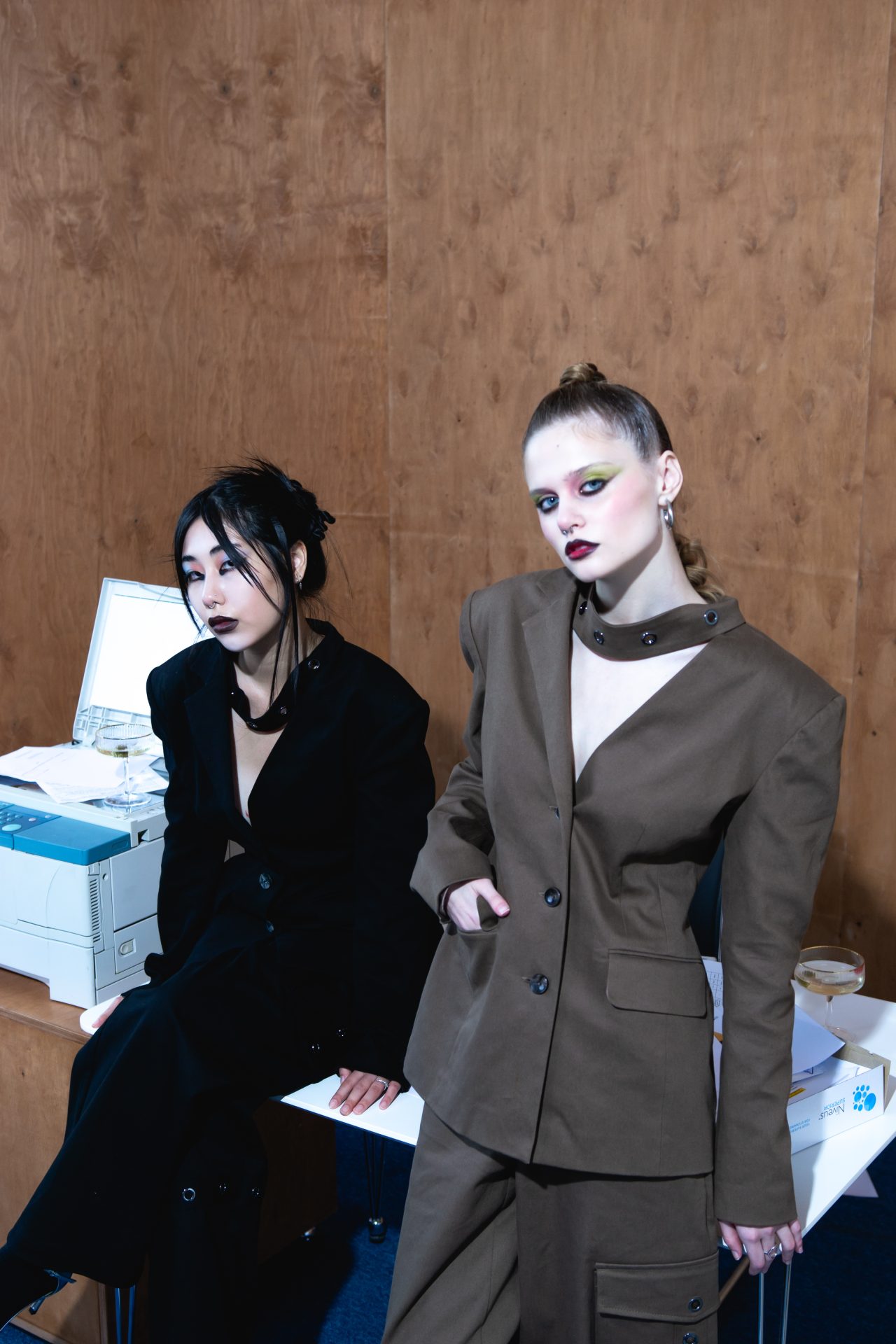 Силуетний жакет BRU