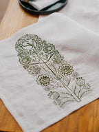 Ранер лляний, доріжка на стіл Дерево роду SAVE yourself