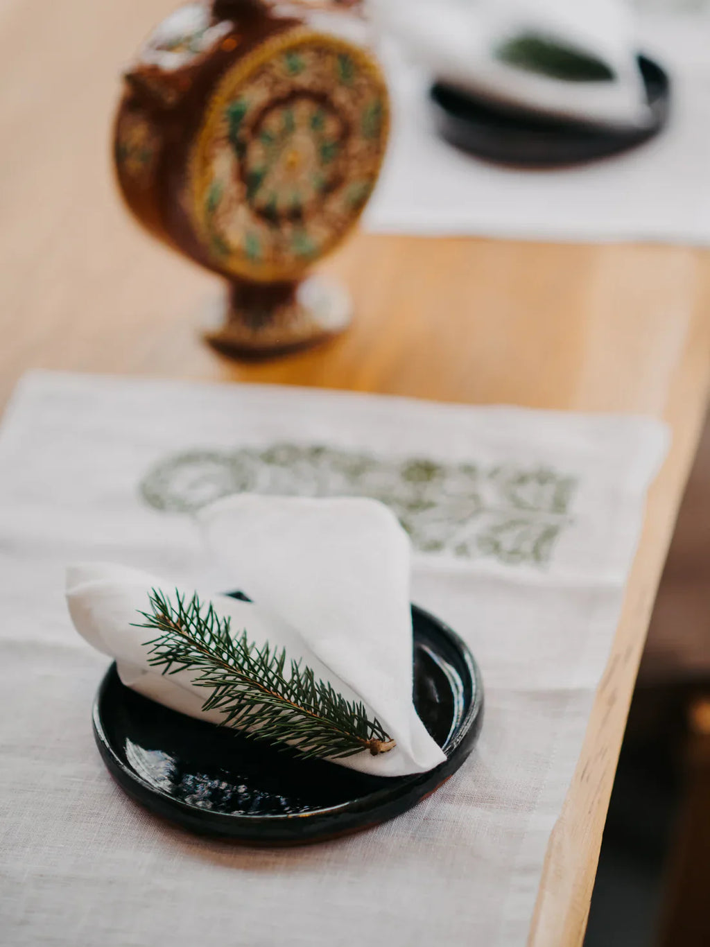 Серветка лляна сервірувальна під тарілку Дерево роду SAVE yourself