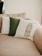 Наволочка лляна з вишивкою Дерево роду SAVE yourself