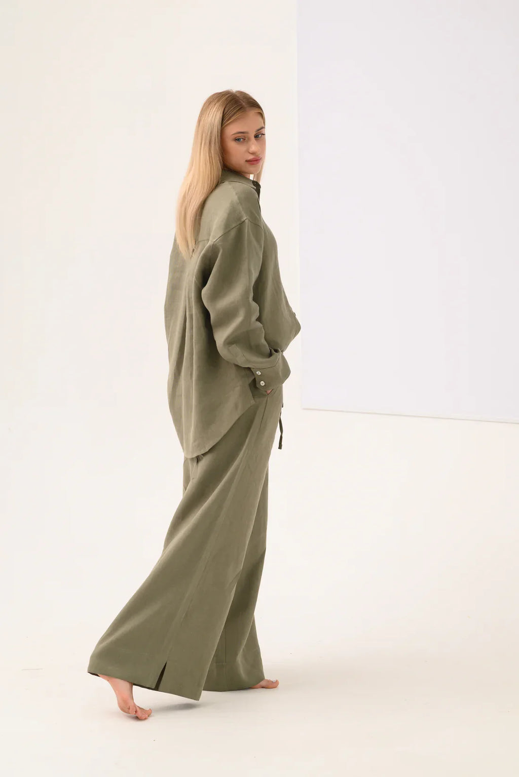 Костюм жіночий з льону 100% від SAVE yourself