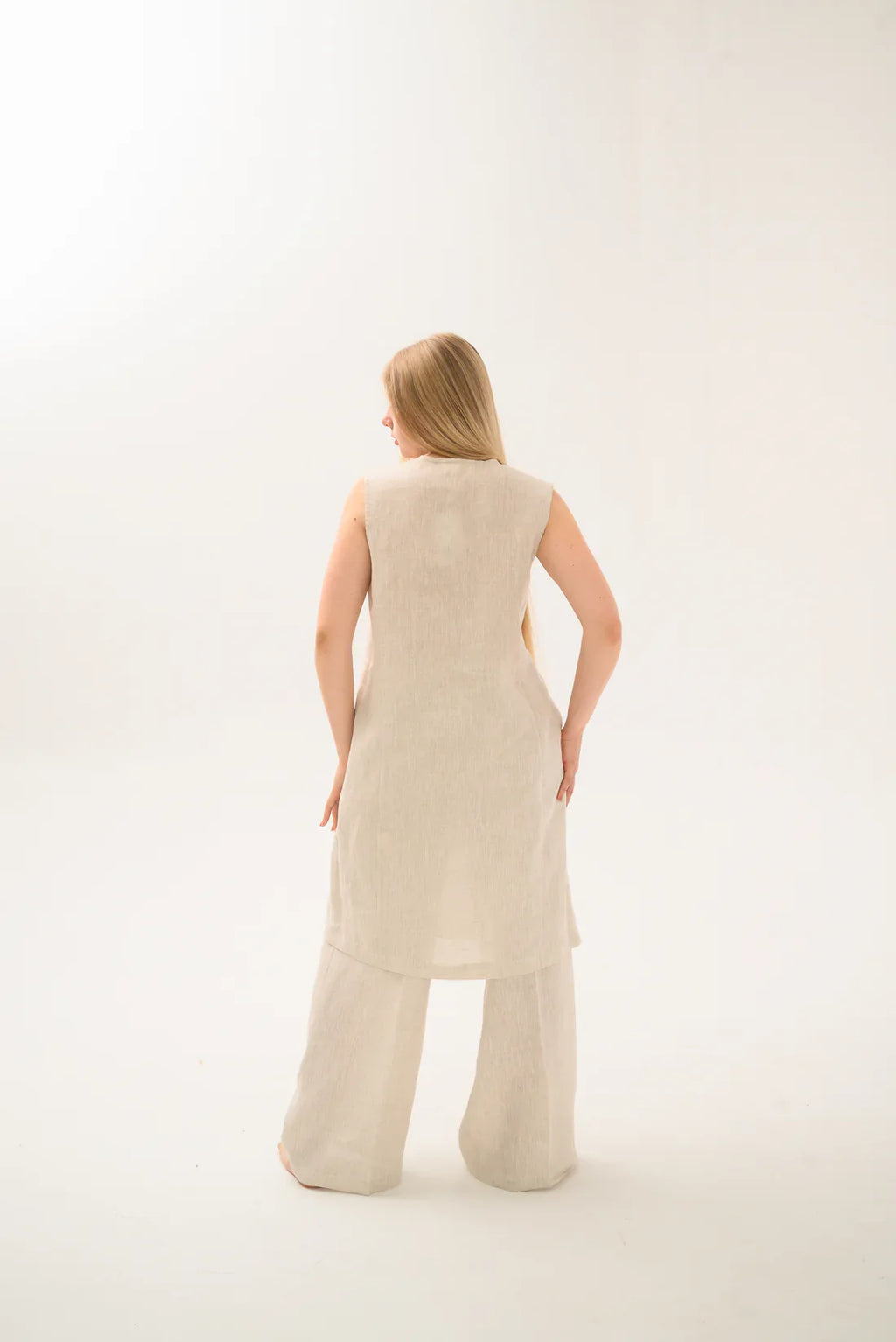 Туніка легкого крою із високоякісного льону від SAVE yourself