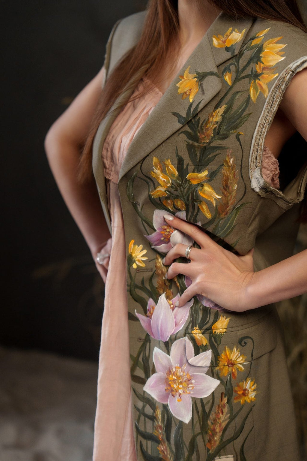 Жилет "Польові квіти" від LunaTart на Замовлення