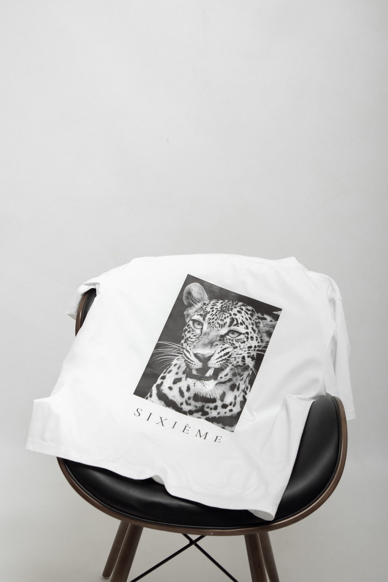 Футболка LA TIGRESSE від SIXIEME