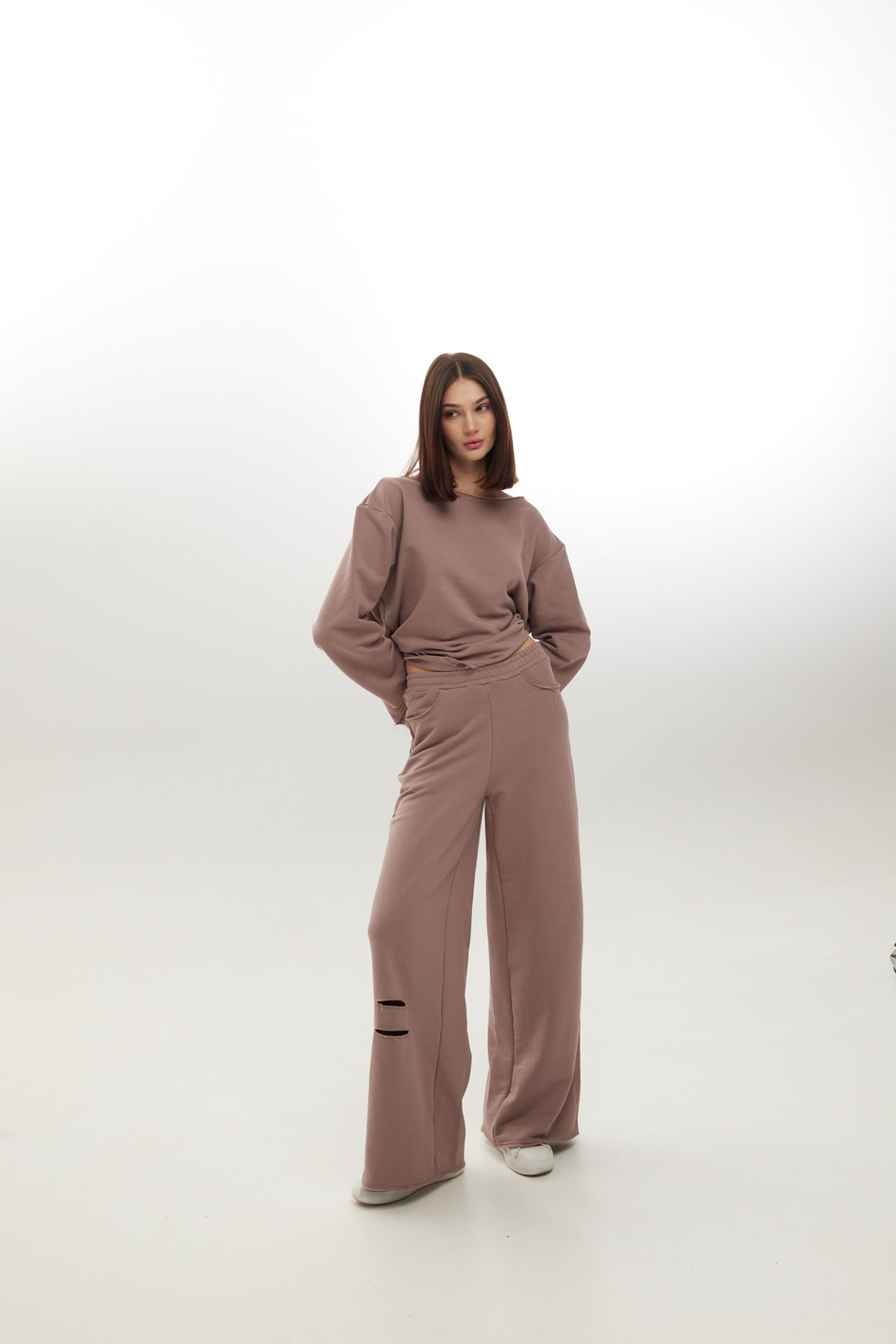 Трикотажні широкі брюки з розрізами BRU