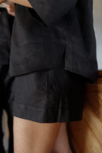 Костюм жіночий чорний з льону від SAVE yourself