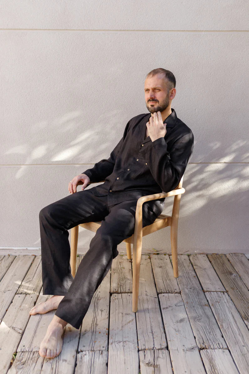 Костюм чоловічий чорний з льону від SAVE yourself