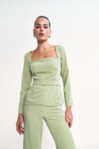 Elegantný oblek s opaskom, olivový KA.EL