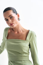 Elegantný oblek s opaskom, olivový KA.EL