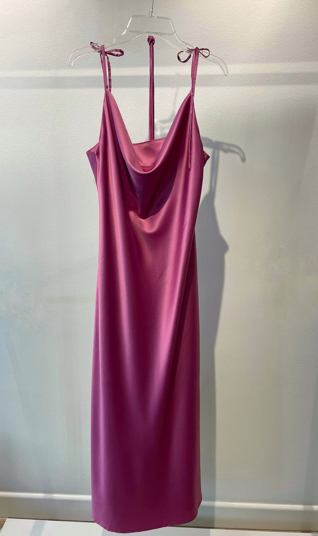 Hodvábne midi šaty Iren od FAYNA