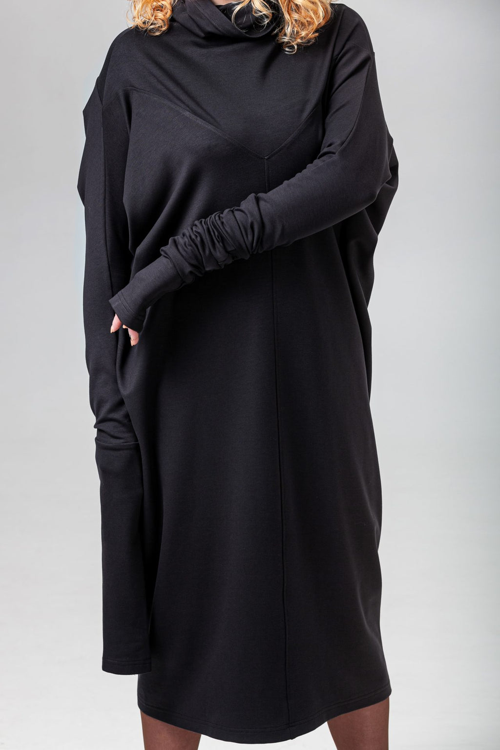 Сукня "Who is she?" від htv mlf