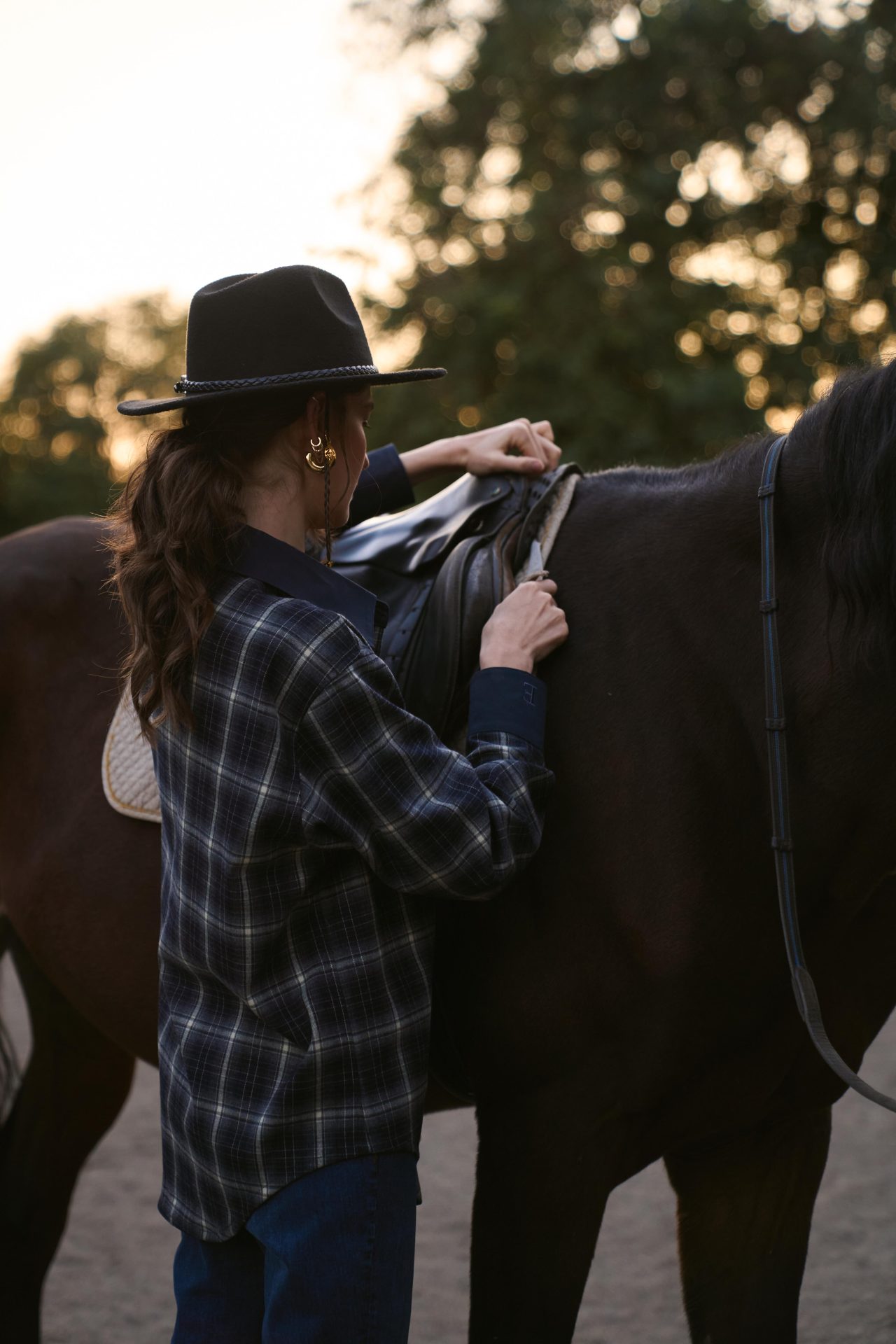 Синя сорочка з елементами елегантності від SIXIEME