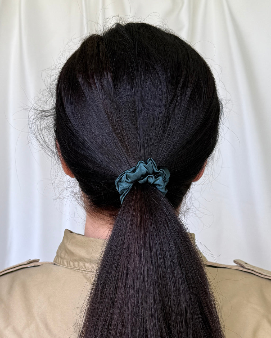 Шовкова резиночка "Класична", багато кольорів, 22 момі