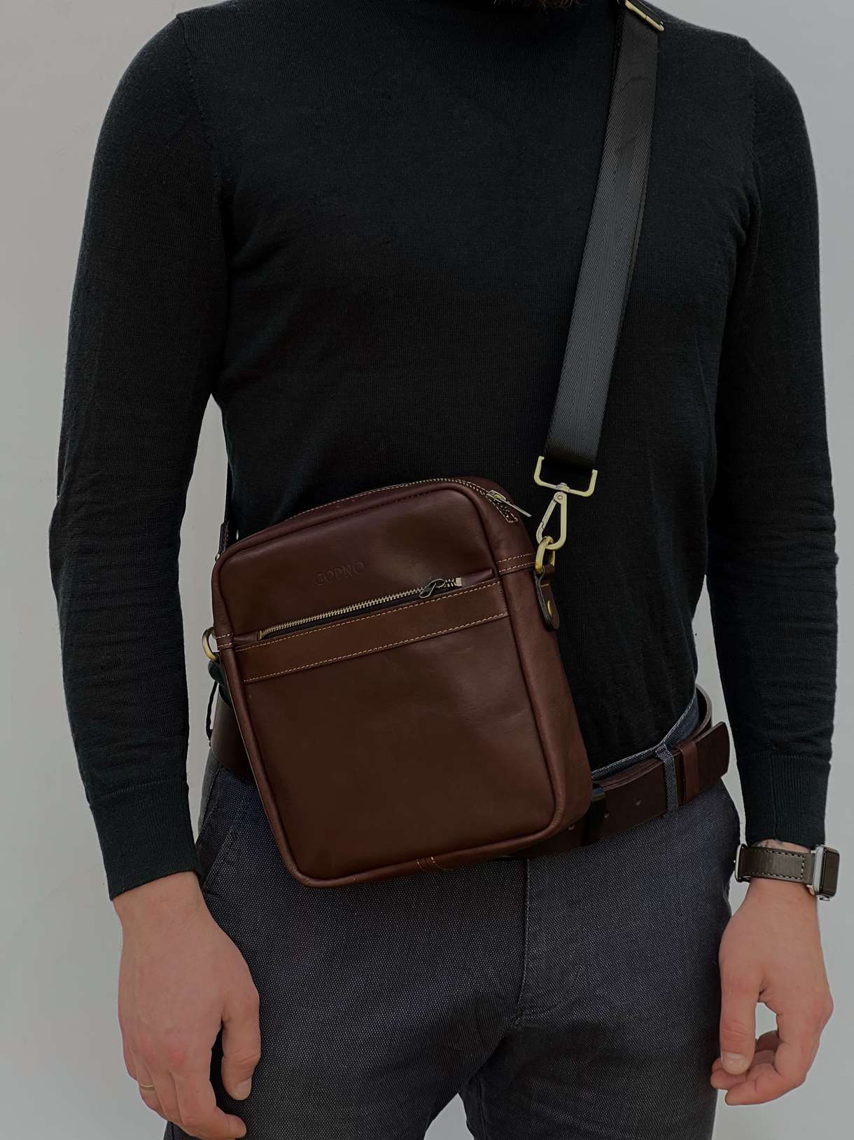 Сумка Brick bag middle шоколадний колір від GODNO