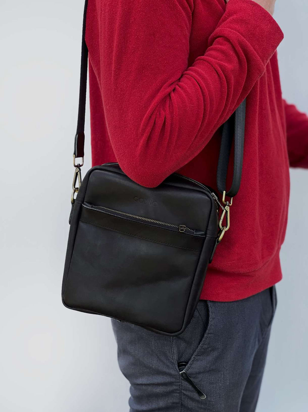 Stredná čierna tehlová taška od GODNO