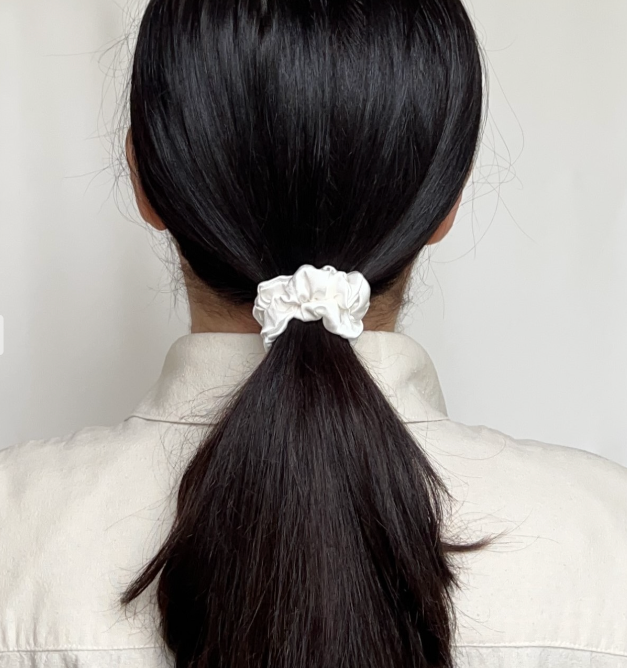 Шовкова резиночка "Класична" айворі